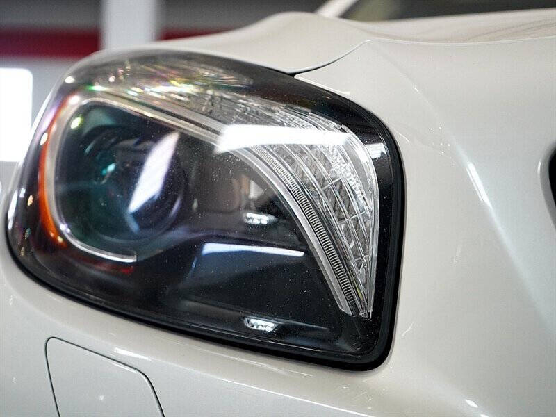 2015 Mercedes-Benz SL-Class 27