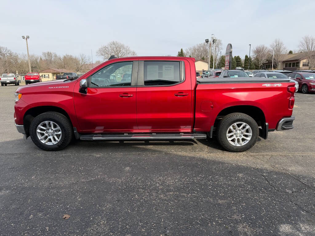 2024 Chevrolet Silverado 1500 10