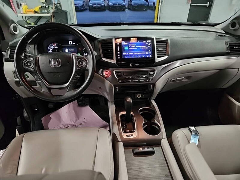 2017 Honda Pilot EX-L w/Honda Sensing