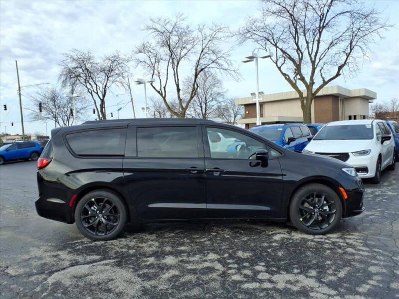 2026 Chrysler Pacifica Limited