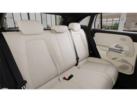 2025 Mercedes-Benz GLA GLA 250 4MATIC