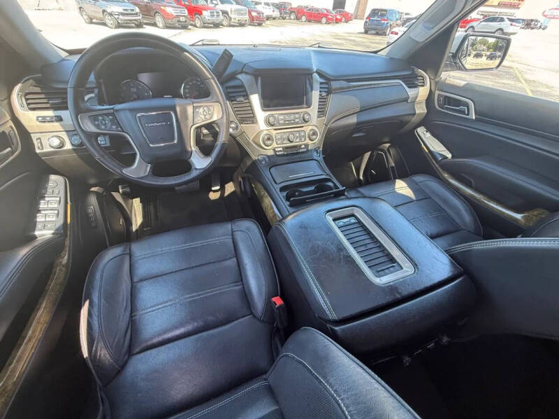 2017 GMC Yukon Denali