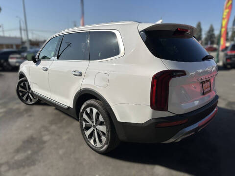 2022 Kia Telluride S