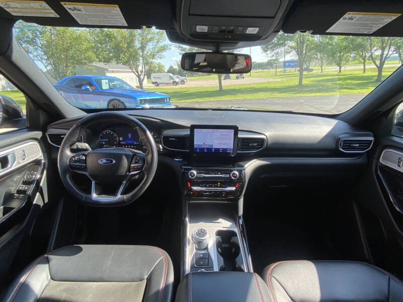 2022 Ford Explorer ST-Line