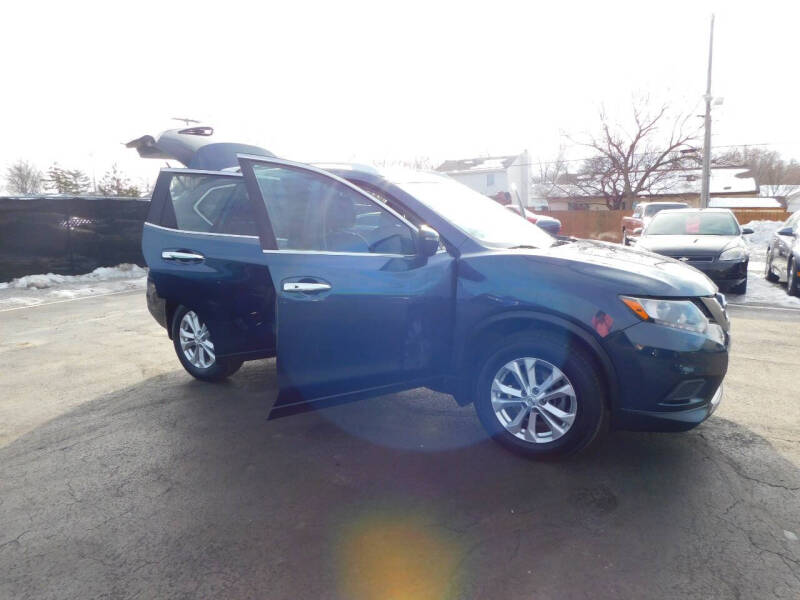2016 Nissan Rogue SV