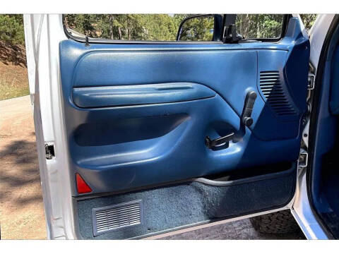 1995 Ford Bronco