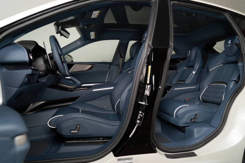 2025 Ferrari Purosangue