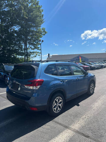 2024 Subaru Forester Premium
