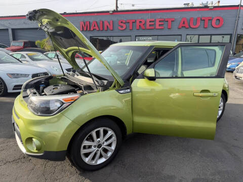 2018 Kia Soul +