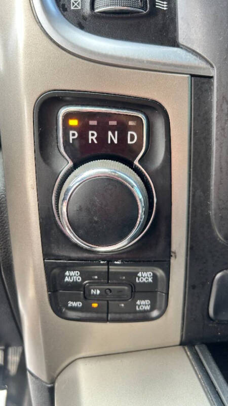 2014 RAM 1500 SLT