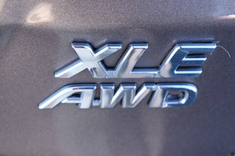 2014 Toyota Sienna XLE 7-Passenger