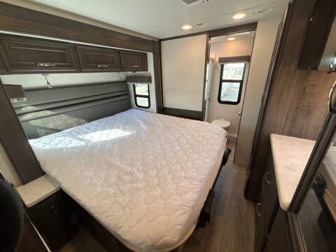 2025 Freightliner S2RV Chassis
