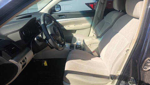 2013 Subaru Outback 2.5i Premium