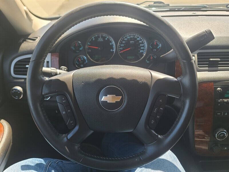 2009 Chevrolet Avalanche LS