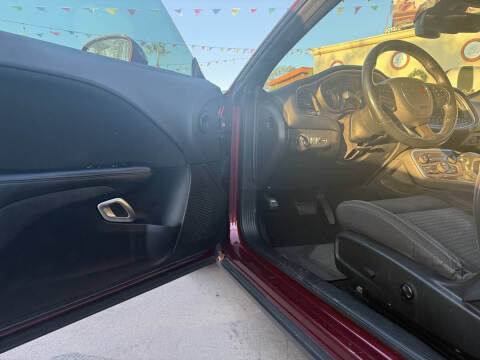 2019 Dodge Challenger SXT