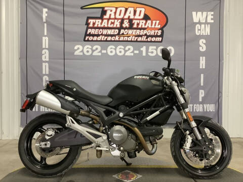 2012 Ducati Monster 696
