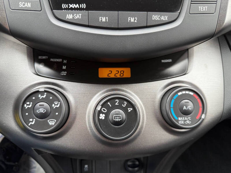 2009 Toyota RAV4 Sport