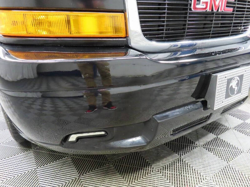 2022 GMC Savana 2500