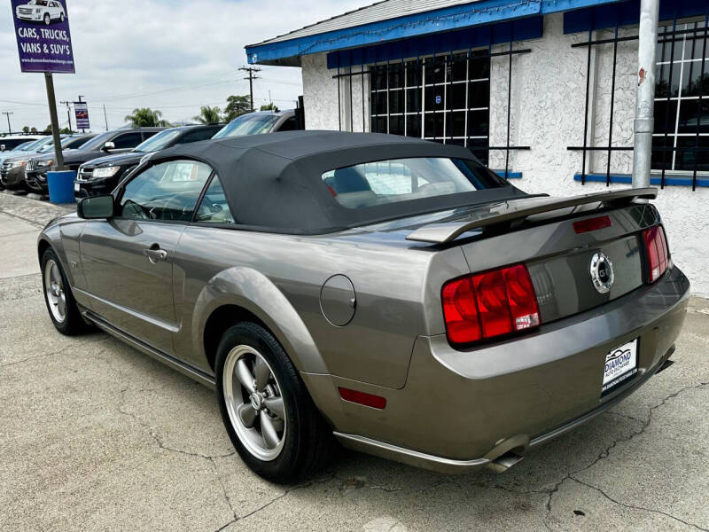 2005 Ford Mustang