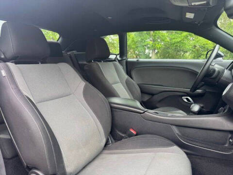 2015 Dodge Challenger SXT