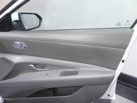 2022 Hyundai Elantra