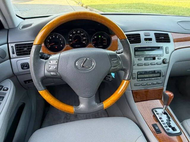 2005 Lexus ES 330
