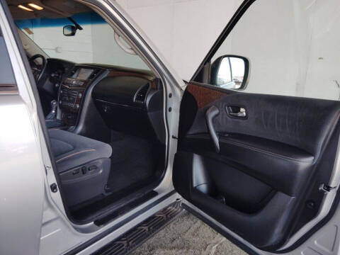 2017 Nissan Armada SV