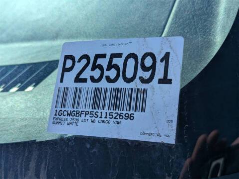 2025 Chevrolet Express 2500