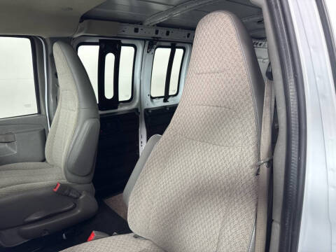 2020 Chevrolet Express 2500