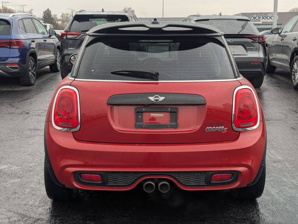 2016 MINI Hardtop 2 Door for sale at Axio Auto Boise in Boise, ID