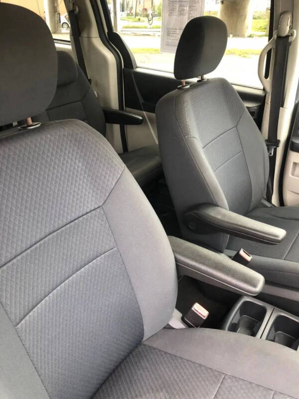 2010 Dodge Grand Caravan SXT