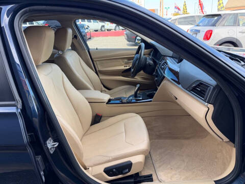 2015 BMW 3 Series 328i xDrive