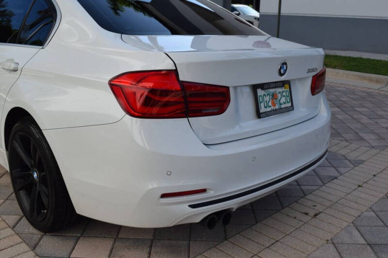 2017 BMW 3 Series 330i