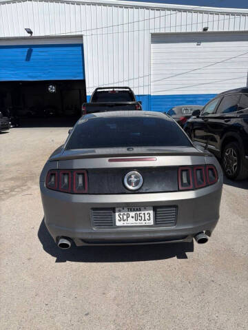 2013 Ford Mustang V6 Premium