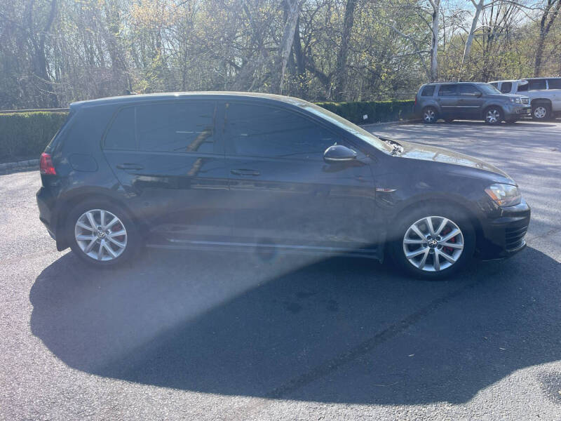 2016 Volkswagen Golf GTI SE