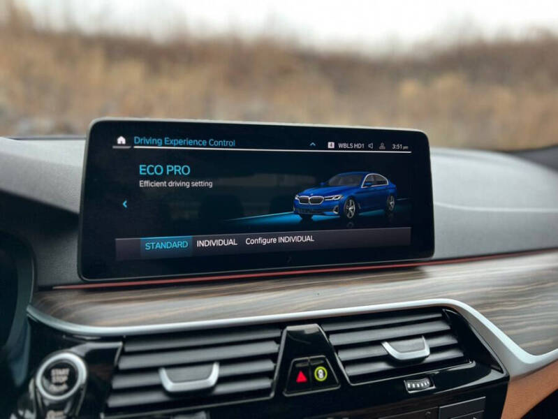 2022 BMW 5 Series 530i xDrive