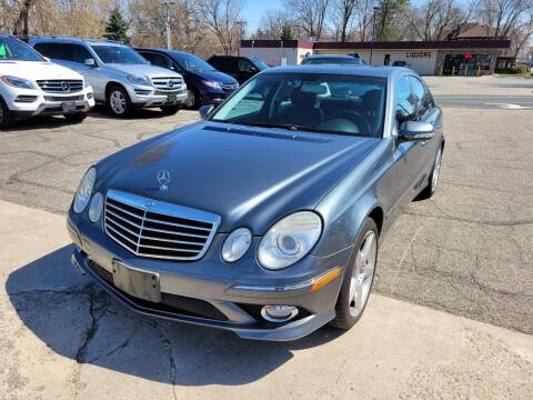 2009 Mercedes-Benz E-Class for sale at Prime Time Auto LLC in Shakopee MN