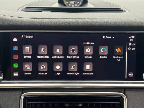 2022 Porsche Panamera