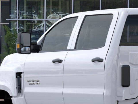 2025 Chevrolet Silverado 5500HD