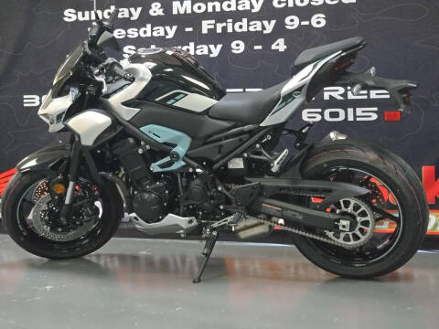 2025 Kawasaki Z900 ABS