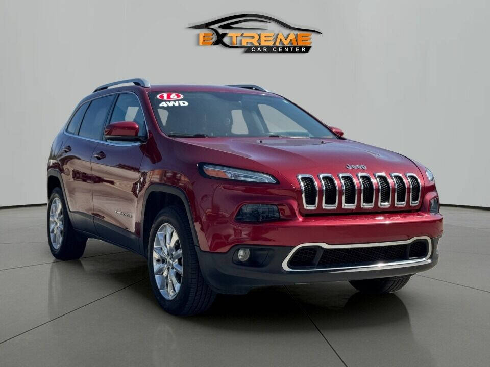 2016 Jeep Cherokee for sale at Extreme Car Center in Detroit, MI