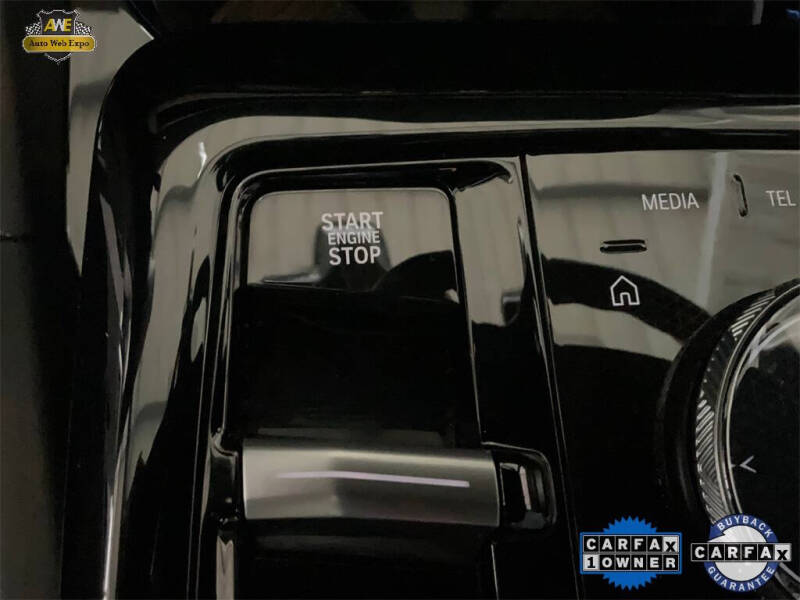 2025 BMW 5 Series 530i