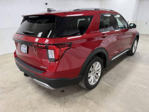 2025 Ford Explorer Platinum