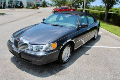 1998 Lincoln Town Car Executive