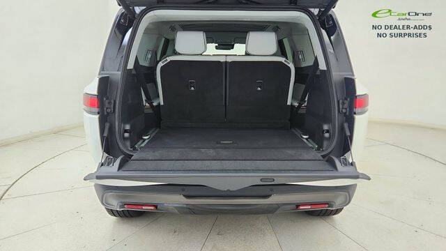 2025 Rivian R1S Ascend