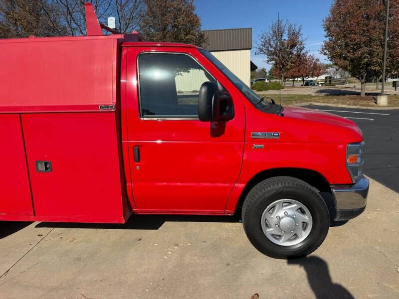 2018 Ford E-Series E-350 SD
