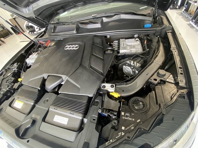 2023 Audi Q7 quattro Premium Plus 55 TFSI