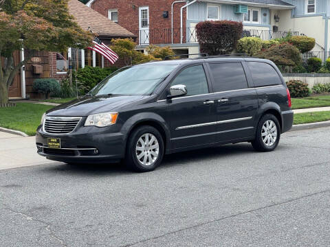 2012 chrysler minivan for hot sale sale