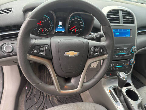 2015 Chevrolet Malibu LS