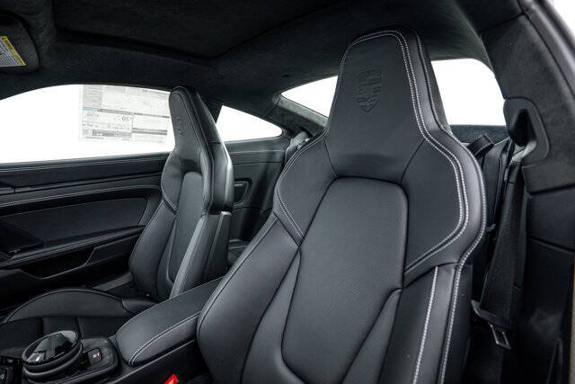 2026 Porsche 911 Carrera GTS